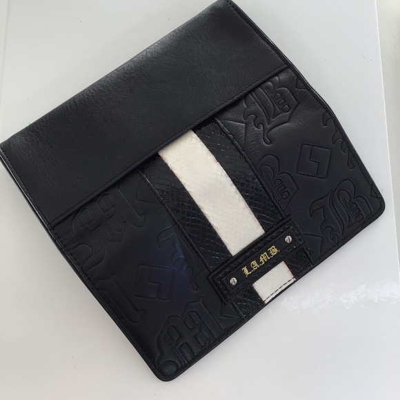 L.A.M.B. by Gwen Stefani black clutch wallet with b/w snake skin like detail - Picture 7 of 8